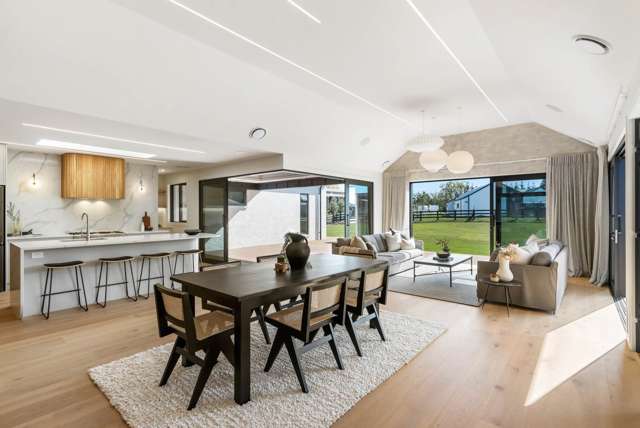 11 Old Farm Lane Karaka_2