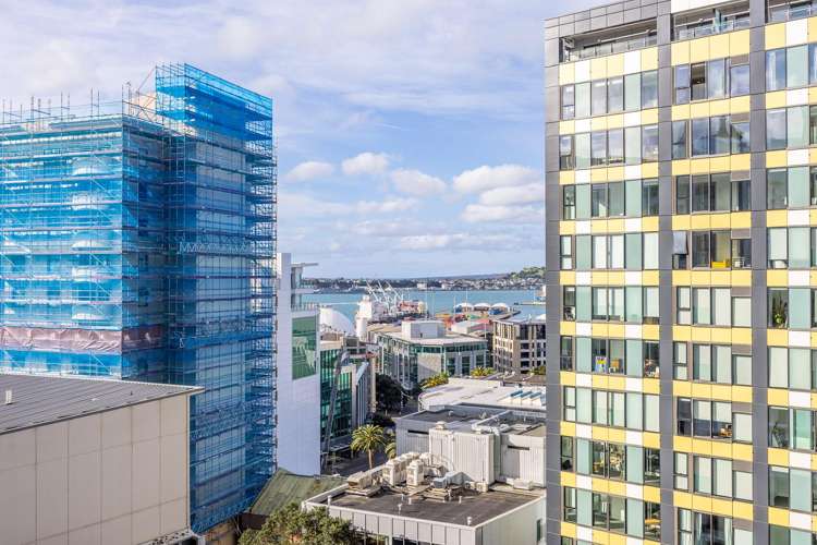 807/1 Parliament Street_5