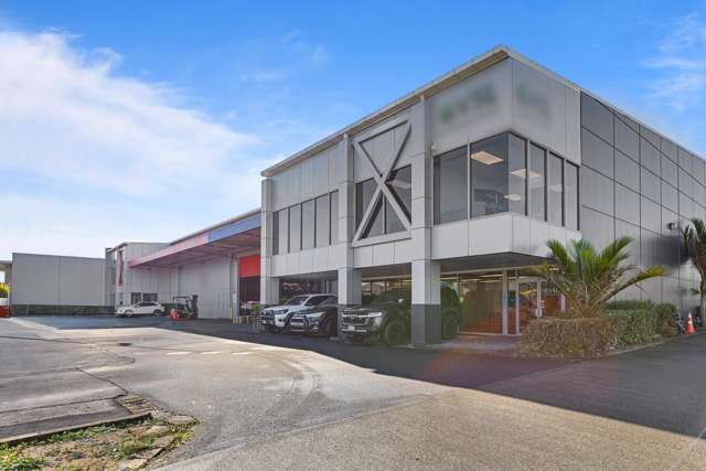2/43 William Pickering Drive Albany_2