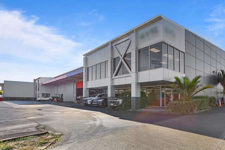 2/43 William Pickering Drive Albany_2