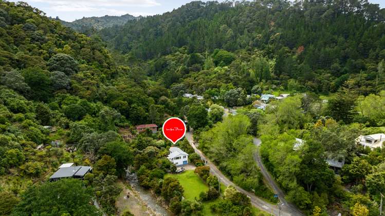 114 Victoria Street Thames_26