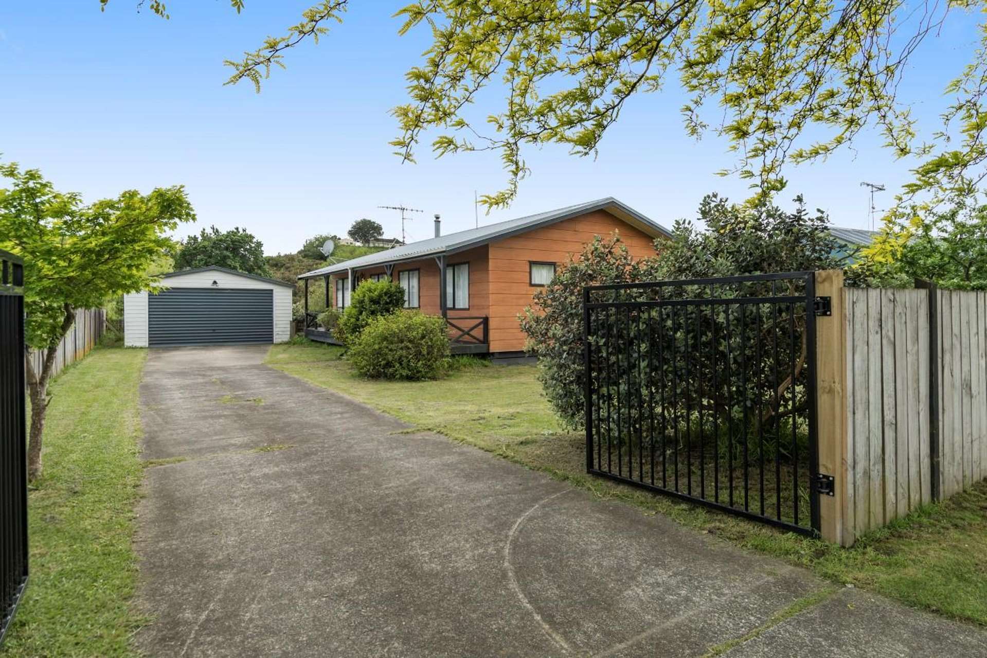 18 Solomon Street Brookfield_0