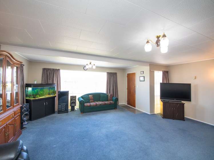 1 Calder Place Feilding_10