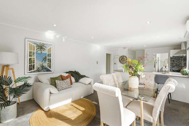 43 Unsworth Drive Unsworth Heights_14