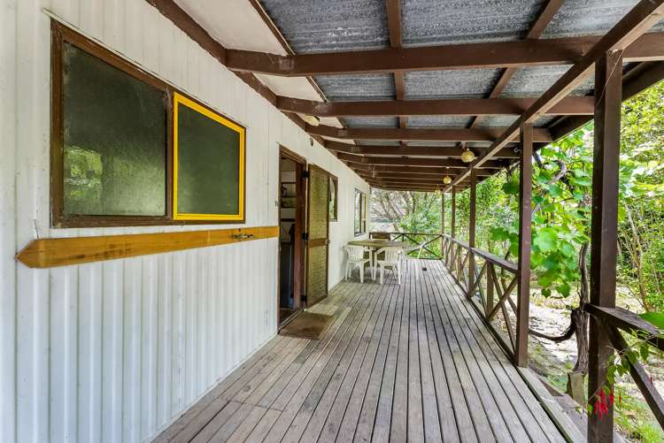 355 Whangaparaoa Road Stanmore Bay_9