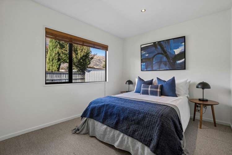 20 Sylvan Street Lake Hayes Estate_18