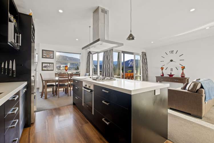 12 Magnetic Place Cromwell_12