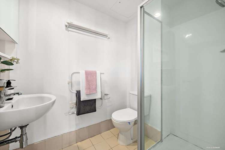 1001/37 Symonds Street Grafton_10