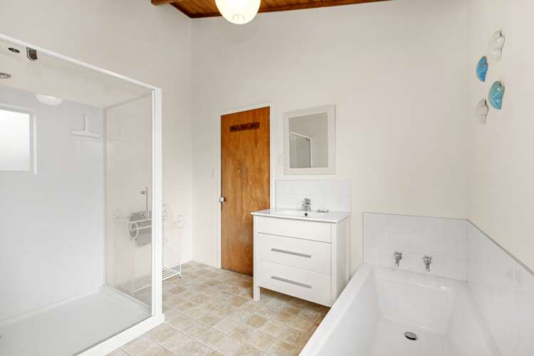 21c Lorenzen Bay Road Raglan_27