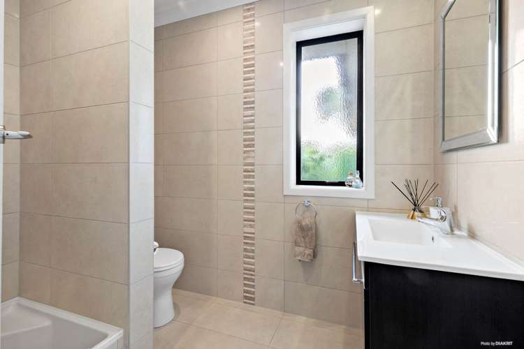 207 Kitchener Road Pukekohe_12