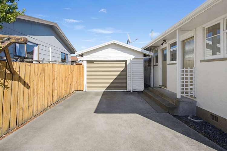 1/50 Manson Avenue Stoke_24