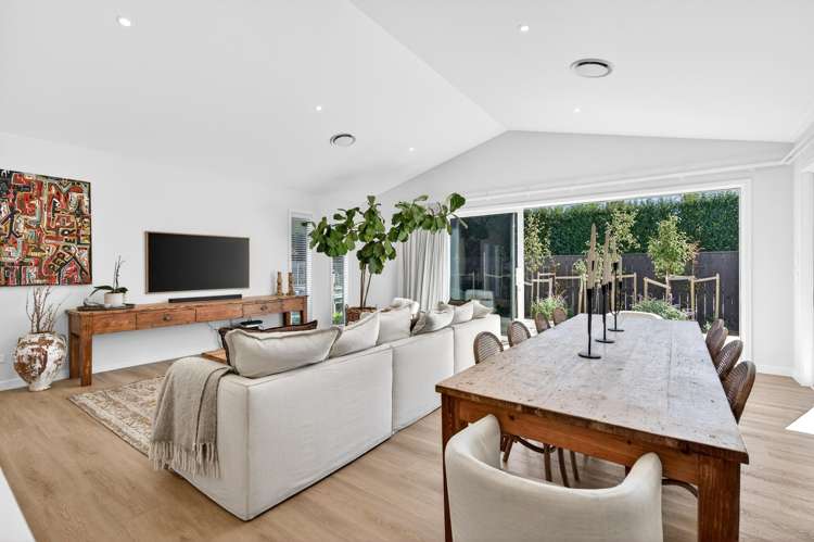 38 Orchard Road_5