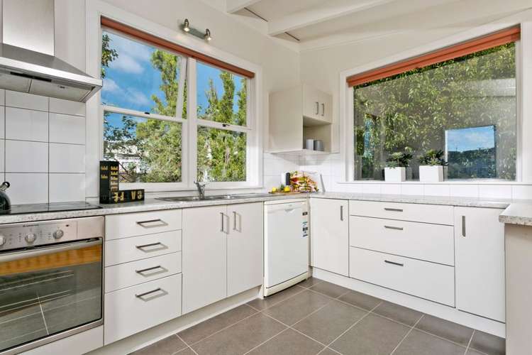 67 Mountbatten Avenue Hillcrest_12