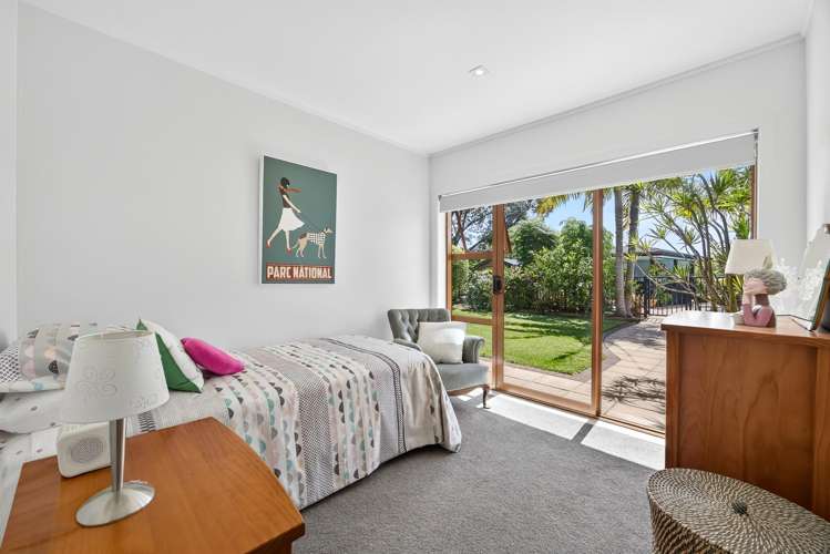 14 Davita Place Farm Cove_20