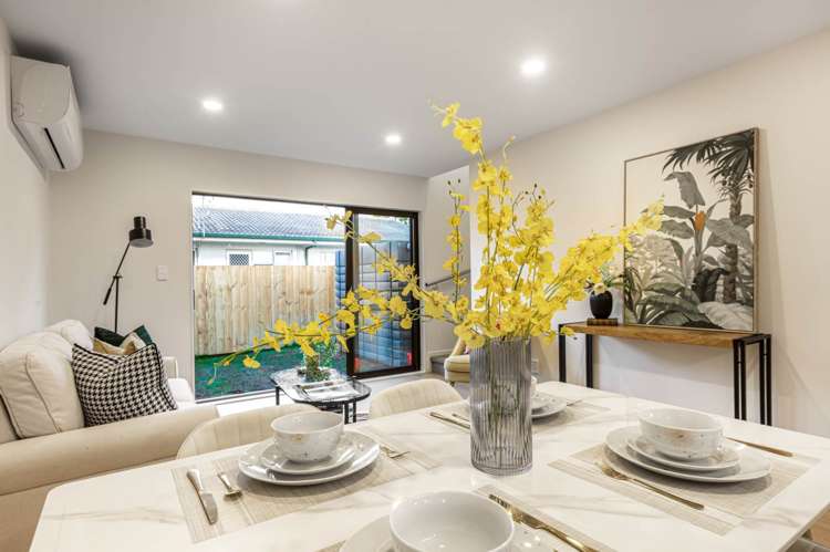 2/36 Edmonton Road Henderson_3