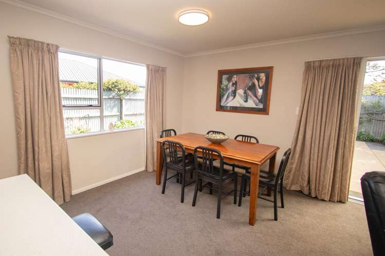 175 Middle Road Allenton_10