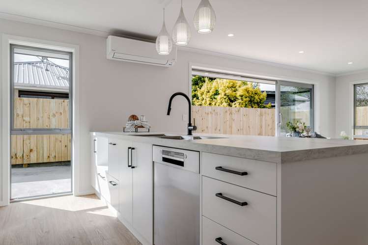 236A Tremaine Avenue Highbury_14