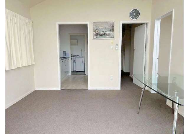 1/129 Glandovey Road Strowan_2