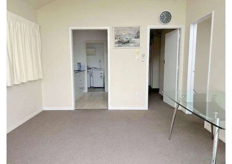 1/129 Glandovey Road Strowan_2