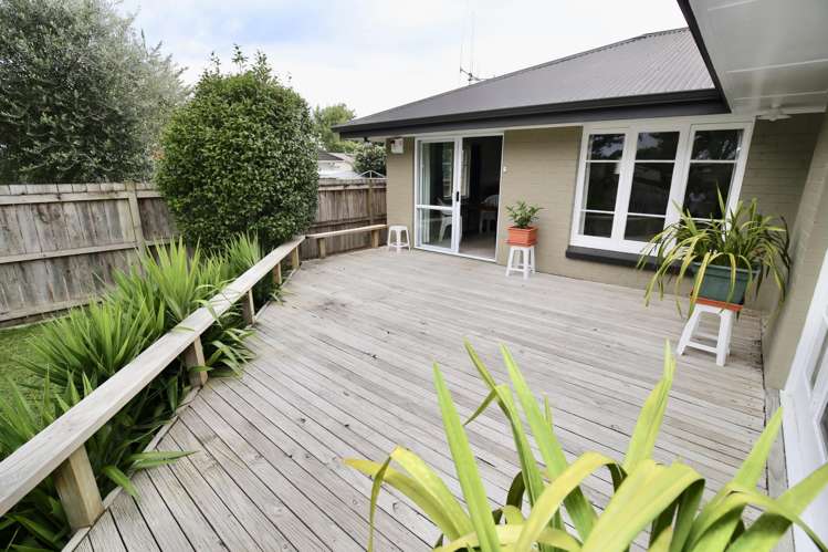 192 Fox Street Hamilton East_0