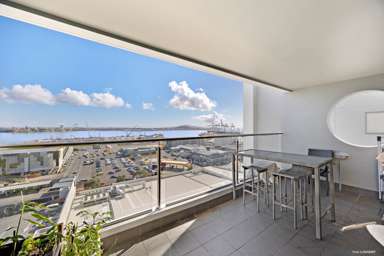 1308/18 Beach Road_1