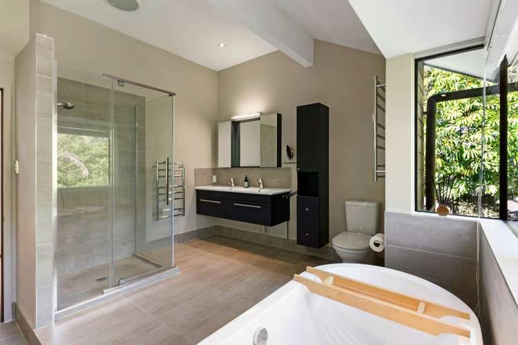 2/12 Penzance Road Mairangi Bay_15