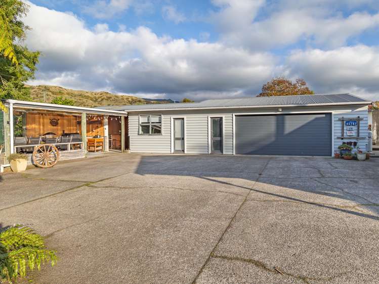 136 Florida Road Ohau_17