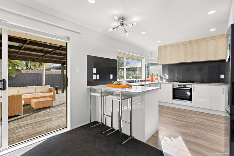 3 Stewart Gibson Place Manurewa_5