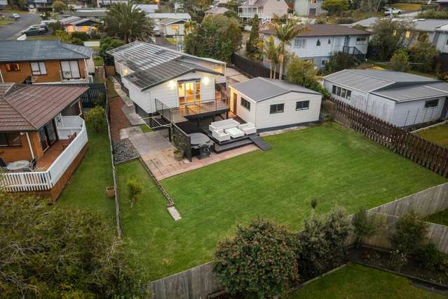28 Fairway Avenue Red Beach_3