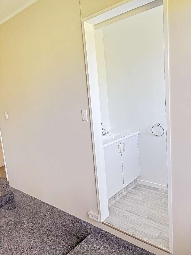 48 Farmlet Road 808_18