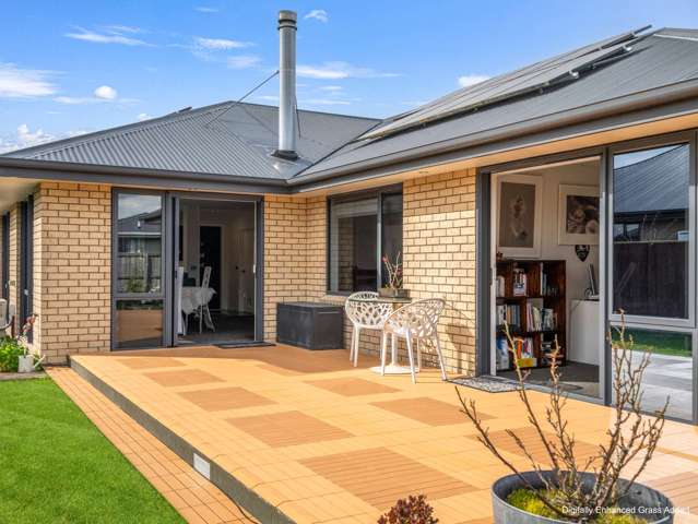 2/38 Courage Road Amberley_1