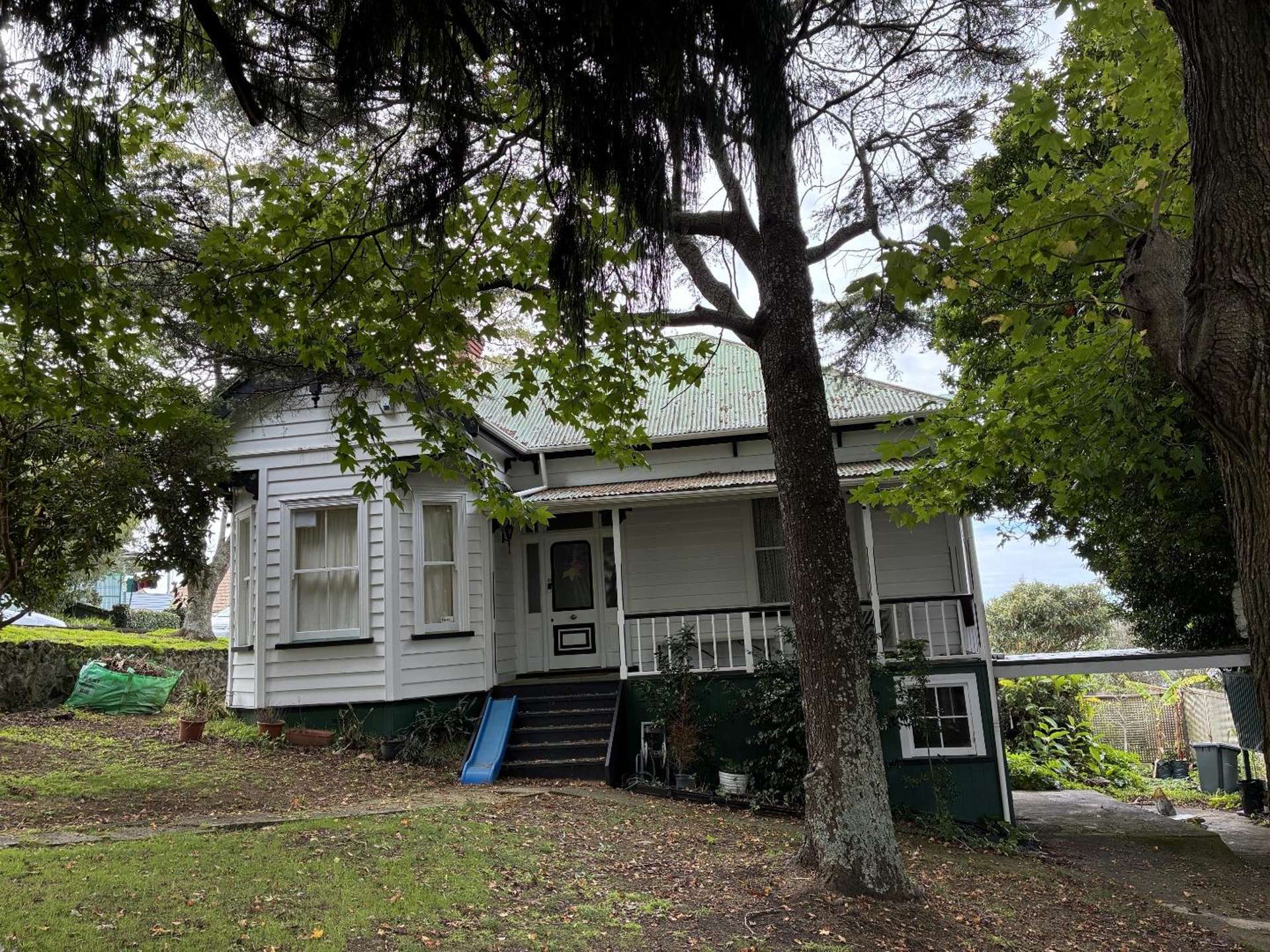 1/17 Pukerangi Crescent 1660_0