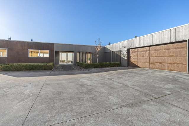 1089 Plymouth Road Koru_4