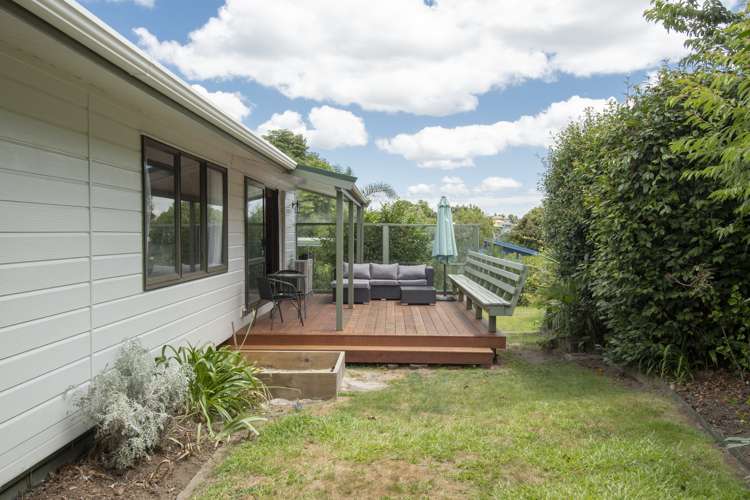 24 Dunton Drive Welcome Bay_15