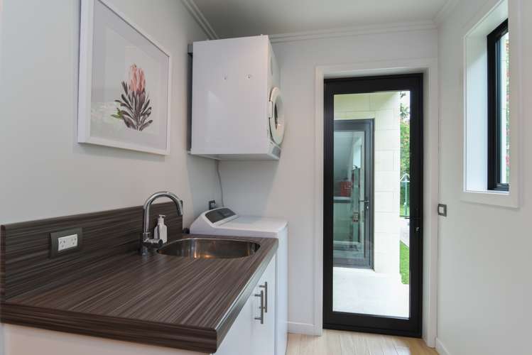 131 Gladstone Road South East Taieri_29