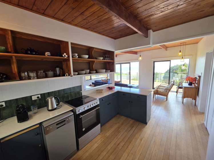 10744 State Highway 35 Waihau Bay_10