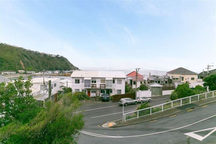 2 Milne Terrace Island Bay_16