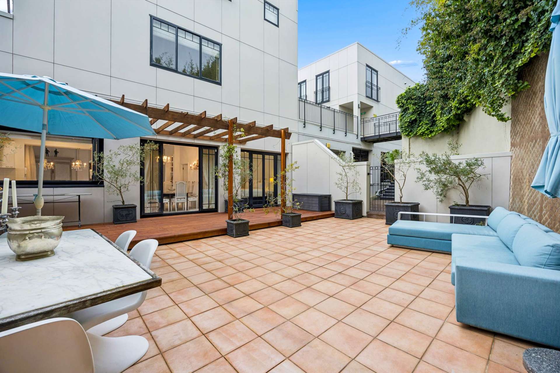AA/8 Farnham Street Parnell_0