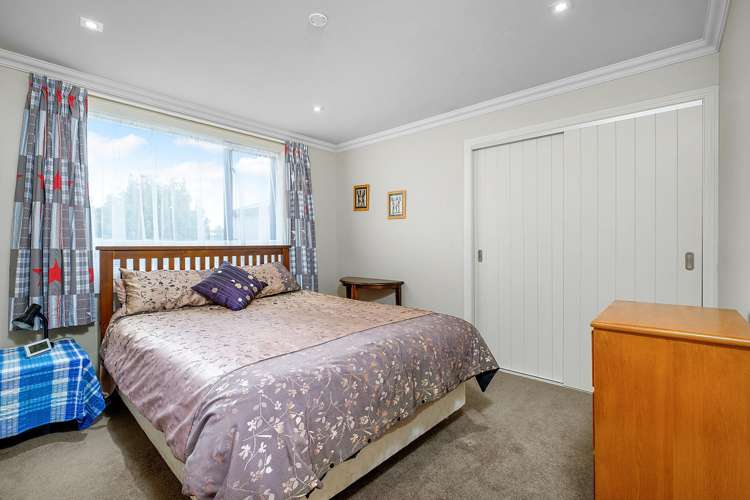 270 Chain Hills Road Chain Hills_14