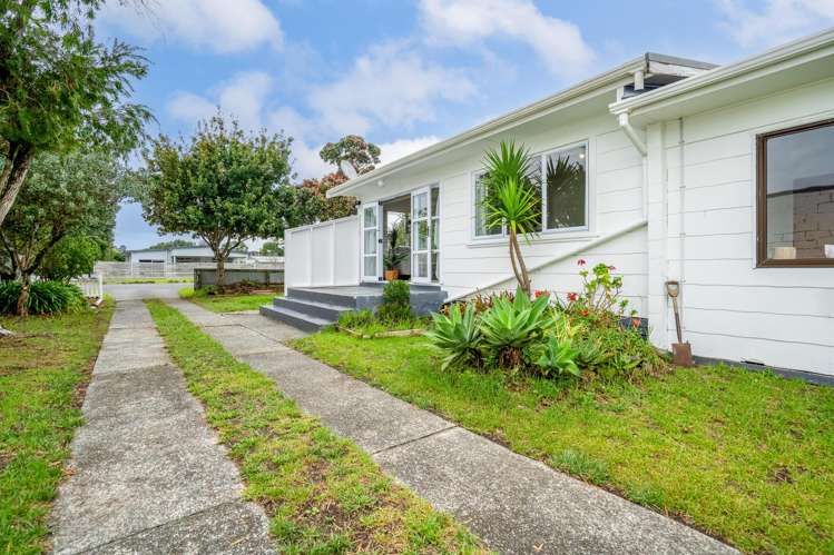 37a and 37b Bream Bay Drive Ruakaka_11