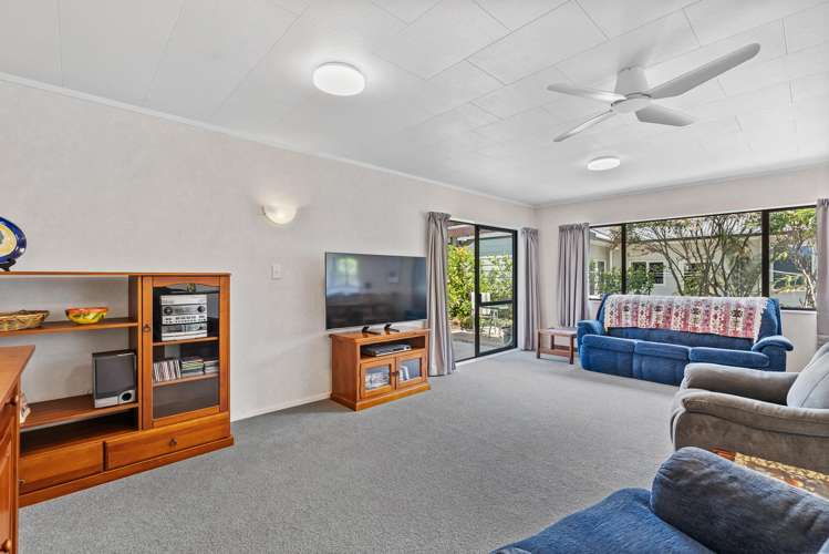 2/10 Braintree Street Te Kamo_7