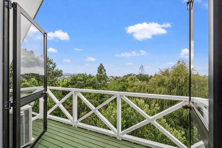 11 Moffat Road Red Beach_19