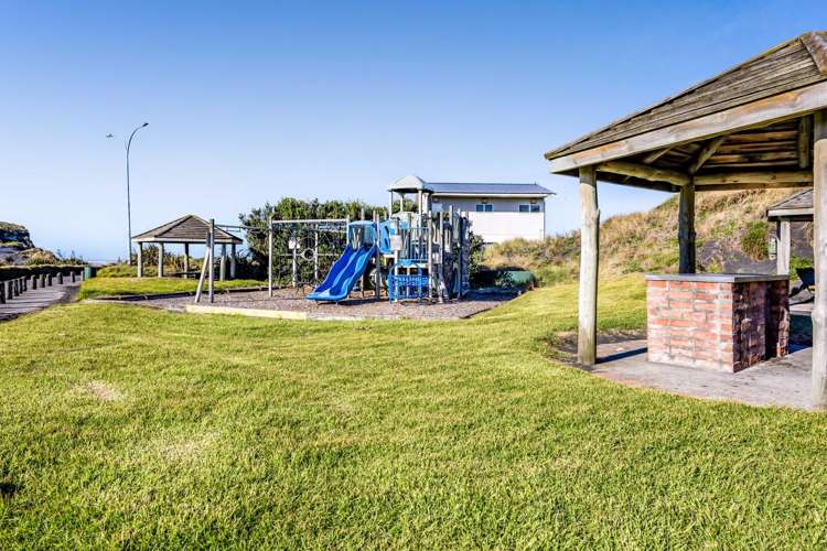 9 Beach Road Patea_27
