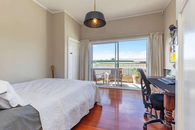 1 Applewood Drive Henderson_12