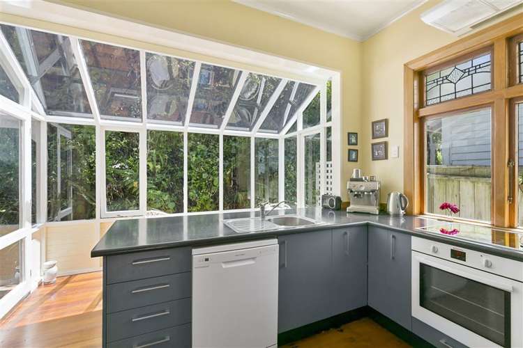 8 Fitzroy Street Wadestown_2