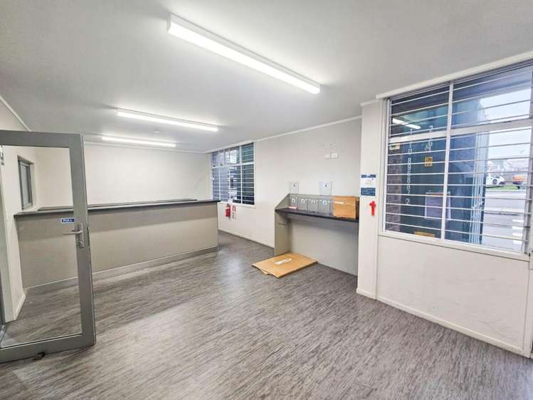 151 Station Road Penrose_3