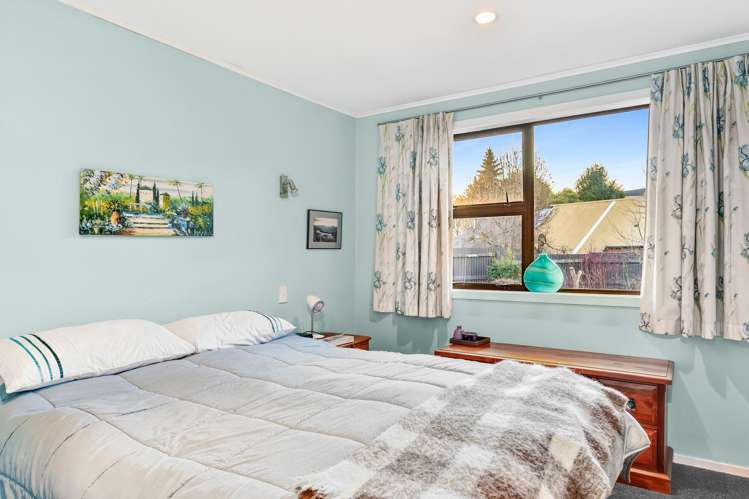 202 Stone Street Wanaka_10