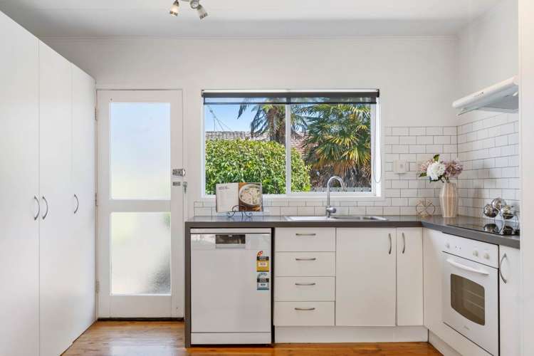 8/9 Mountain Road Mount Wellington_8