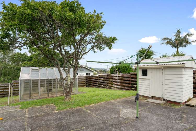 100 Gossamer Drive Pakuranga Heights_13