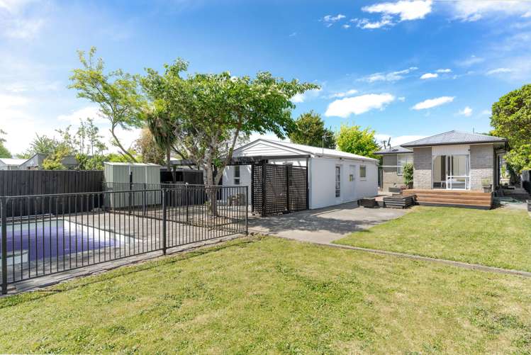 49 Greenhaven Drive Burwood_12